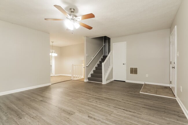 Building Photo - 4635 Hamlet Walk SE