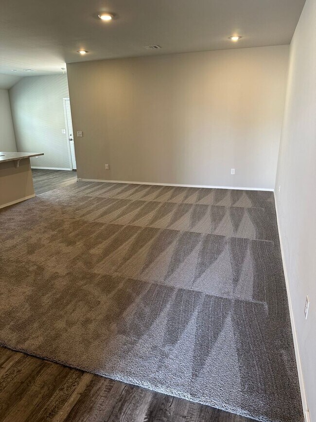 Foto del edificio - *Pre-leasing* Three Bedroom | Two Bath Home in Morgan Glen