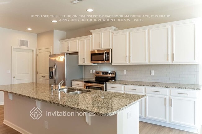 Foto del edificio - 102 Relict Dr