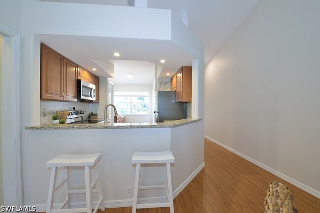 Foto del edificio - 13050 Amberley Ct