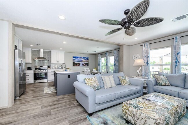 Foto del edificio - 3118 Bayberry Ave