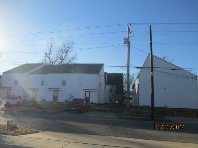 Foto principal - Court Street Townhomes