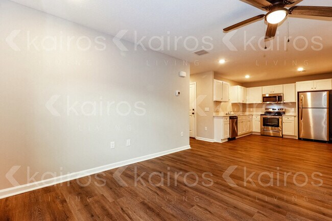 Foto del edificio - 52 Cottage Grove Dr