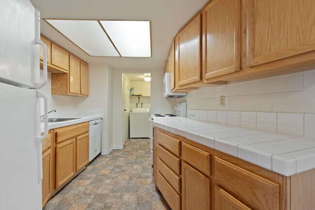 Building Photo - 3915 Covington Way