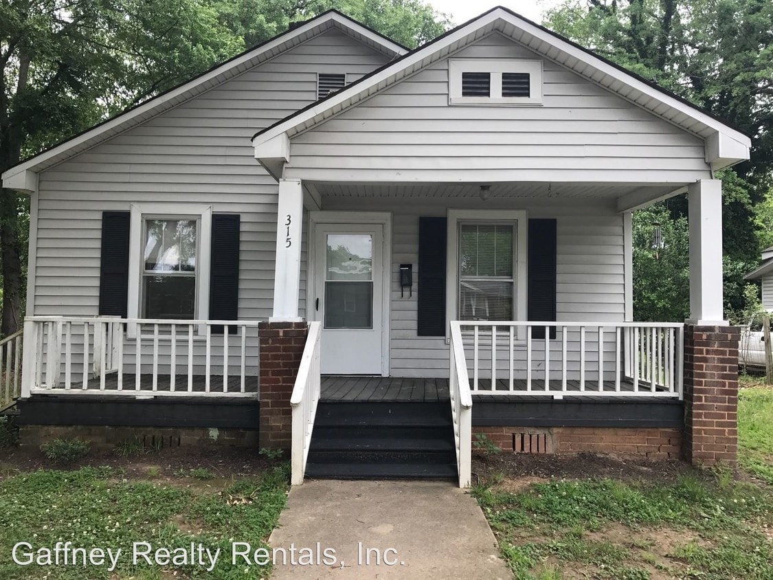 Primary Photo - 2 br, 1 bath House - 315 Vernon St