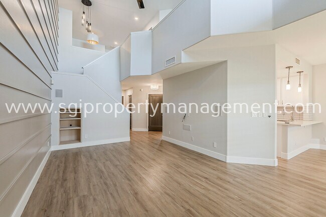 Building Photo - 4202 N 21st St