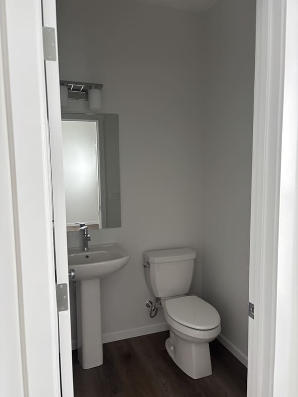 Building Photo - 4257 Kinglet Dr