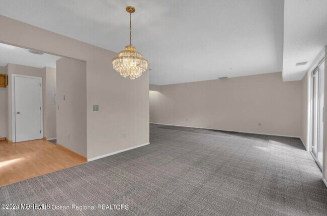 Building Photo - 811 Schley Ave