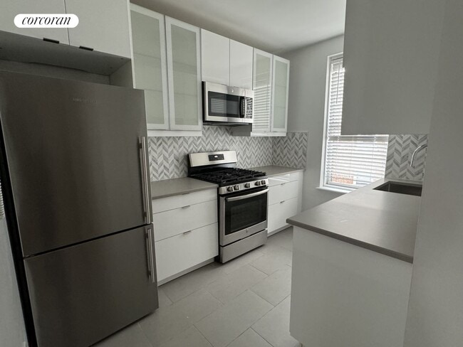 Building Photo - 317 W 93rd St
