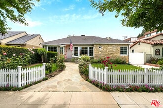 Building Photo - 4439 Arcola Ave