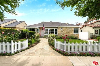 Building Photo - 4439 Arcola Ave