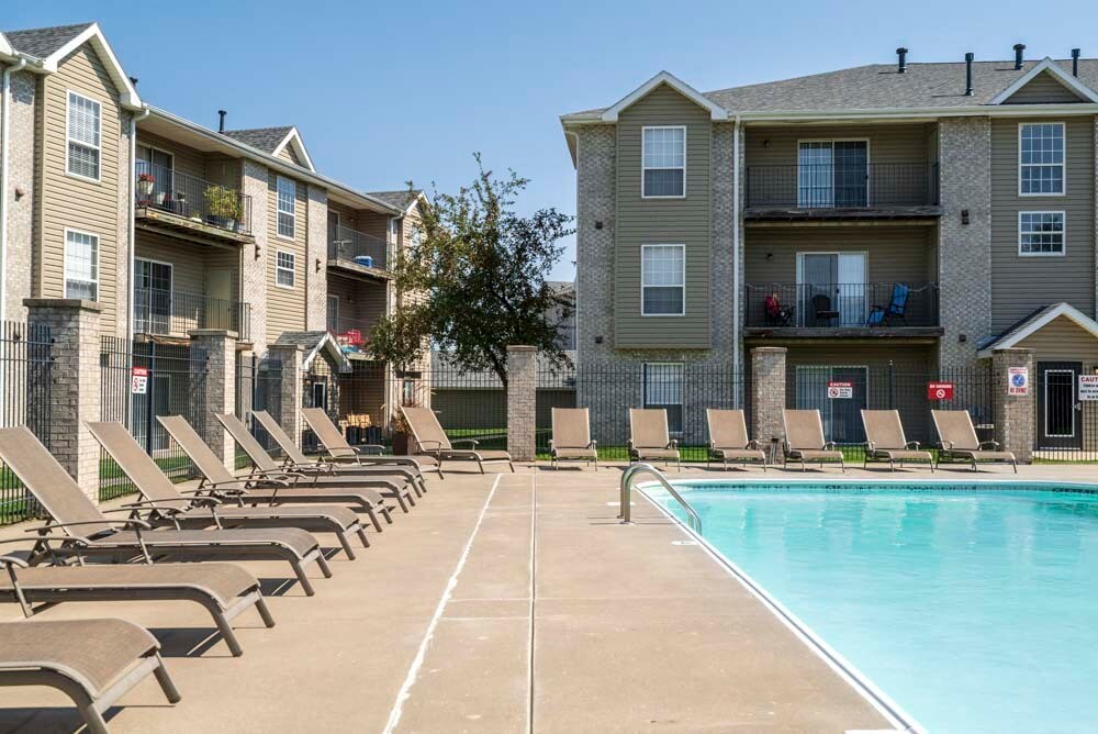 Eagle Run Apartments 3203 N 121st Plz Omaha, NE Apartments for Rent