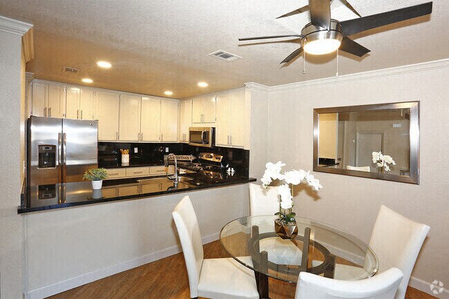 Foto del edificio - Quailwood Apartments