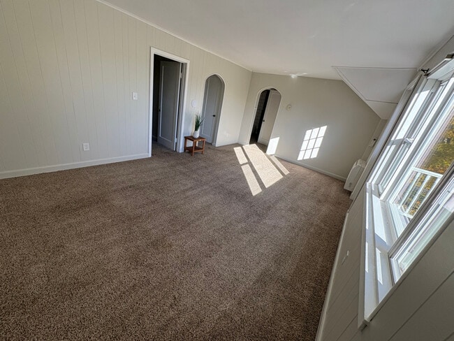 Foto del edificio - 246 Schwartz Rd