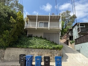 Building Photo - 1765 College View Pl