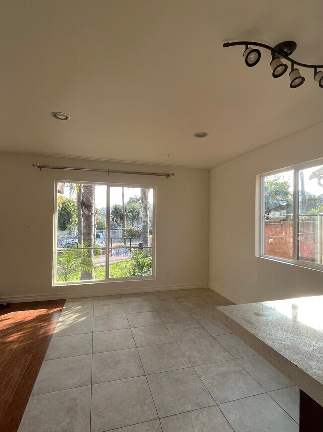 3937 Seneca Ave Unit 3937, Los Angeles, CA 90039 Apartments in Los Angeles, CA