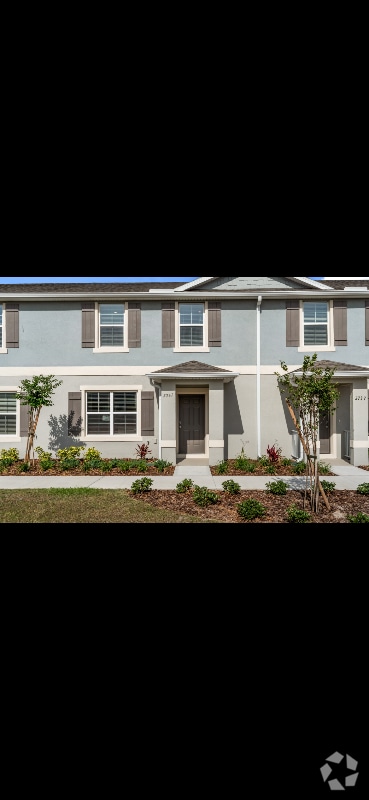 Building Photo - 2745 Flushing Dr