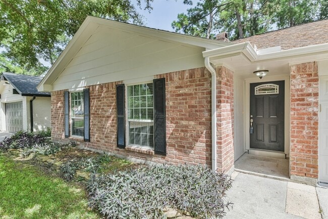Building Photo - 9719 Halkirk St