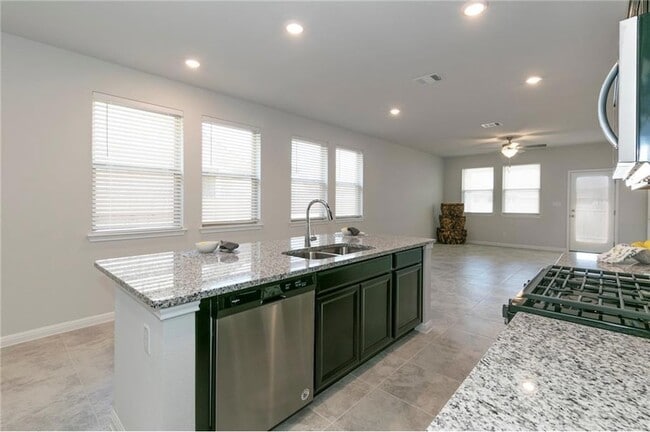 Building Photo - 108 Otella St