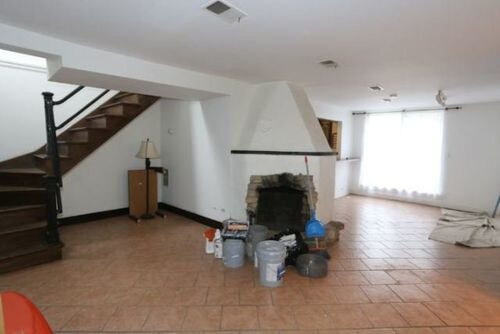Foto del edificio - 1015 W Wolfram St
