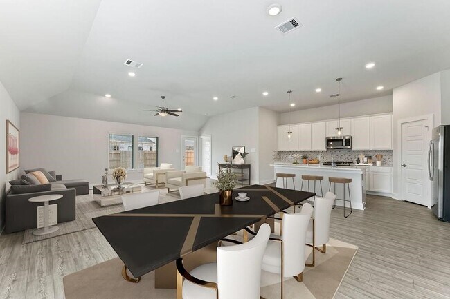 Foto del edificio - 9903 Silverling Ct