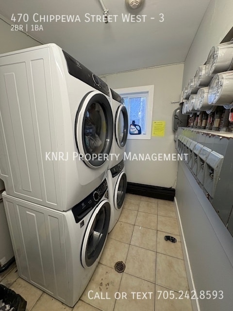 Building Photo - Main Floor Two Bedroom Apartment (KNRJ PM)