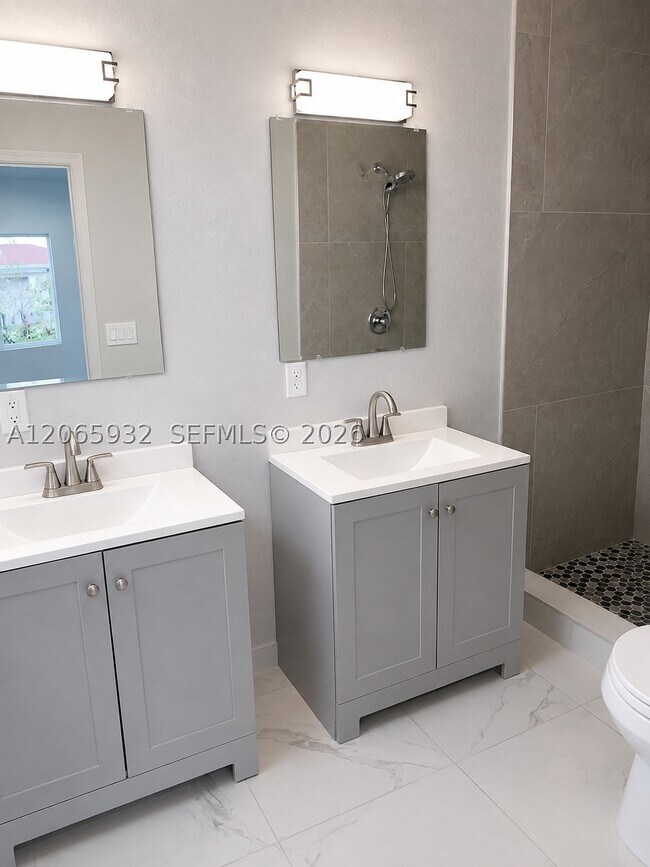 Foto del edificio - 1311 NW 52nd St