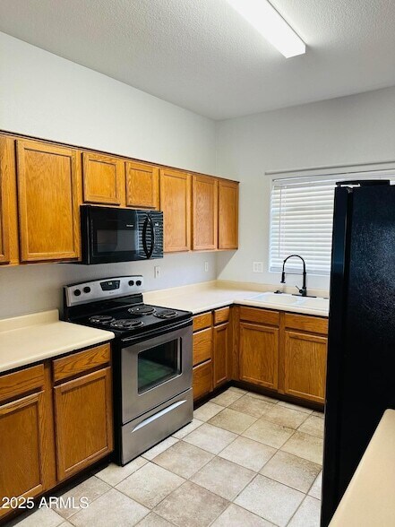 Foto del edificio - 9426 W Monroe St