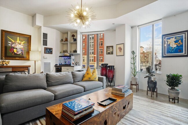 Foto del edificio - 1313 Washington St