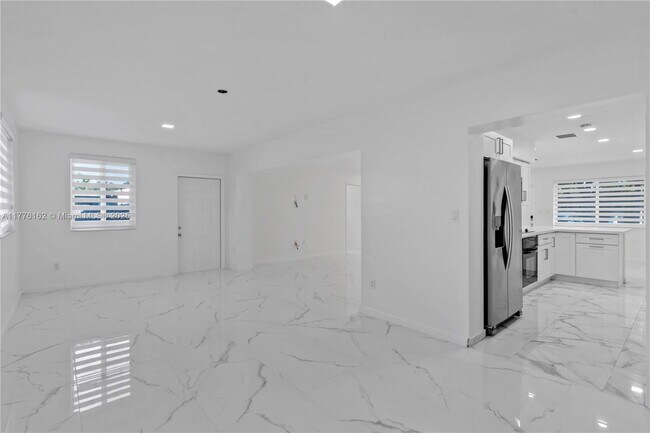 Foto del edificio - 9375 SW 181st St
