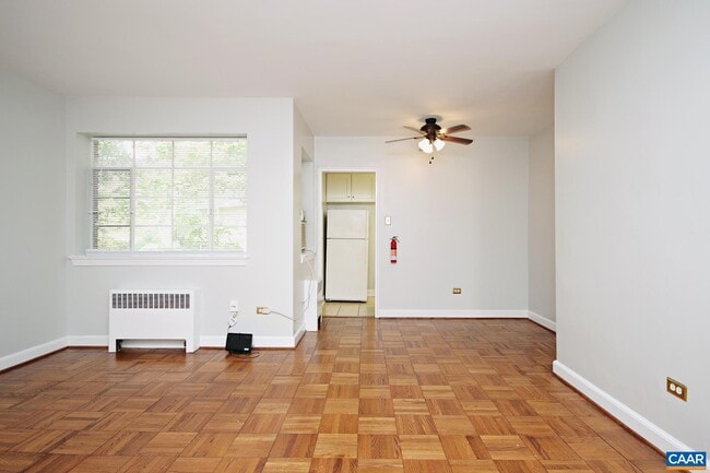 Building Photo - 32 University Cir