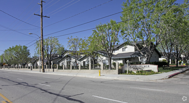 Building Photo - Park Place Apartments