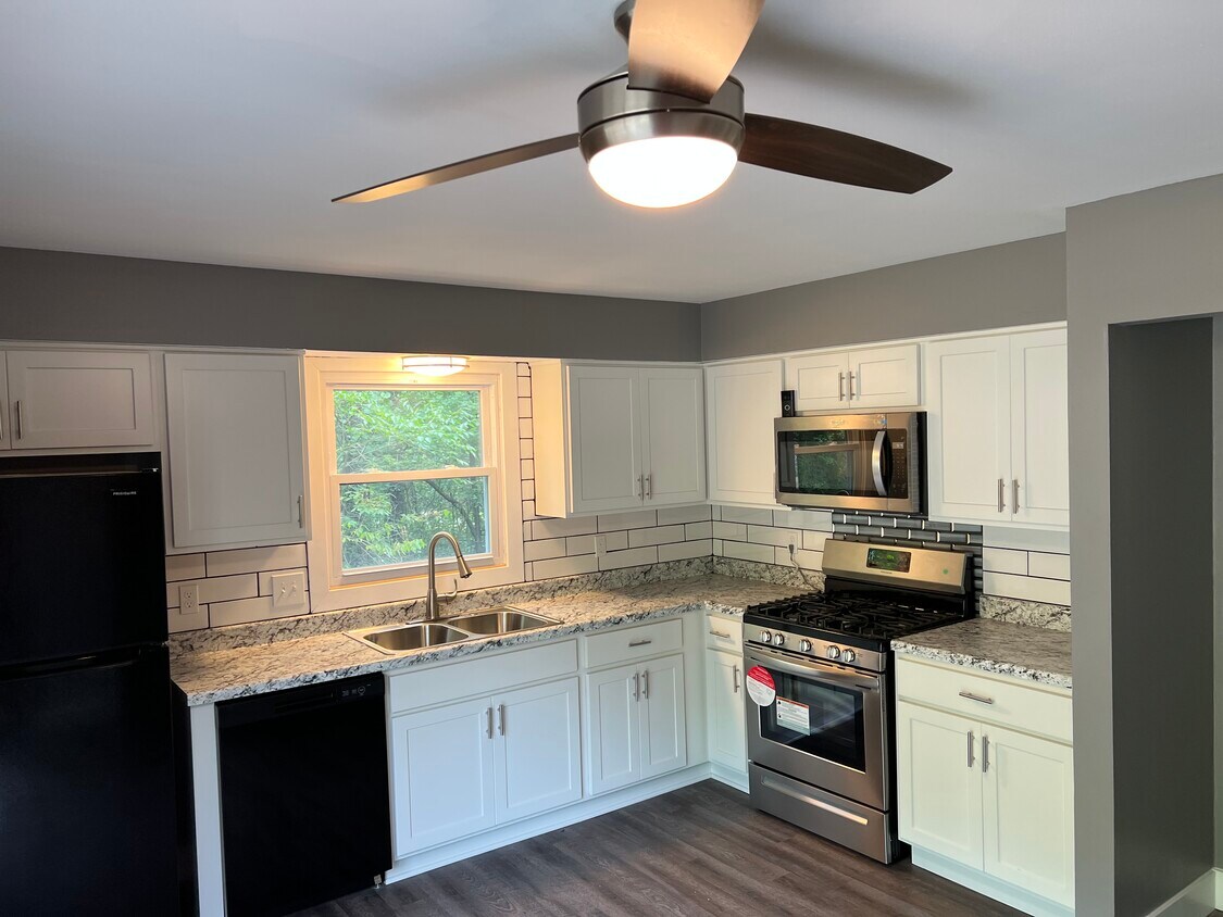 920 Badger Ln, Lake Geneva, WI 53147 Townhome Rentals in Lake Geneva