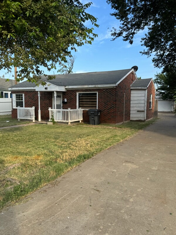 Foto del edificio - 4613 SW 16th Ave