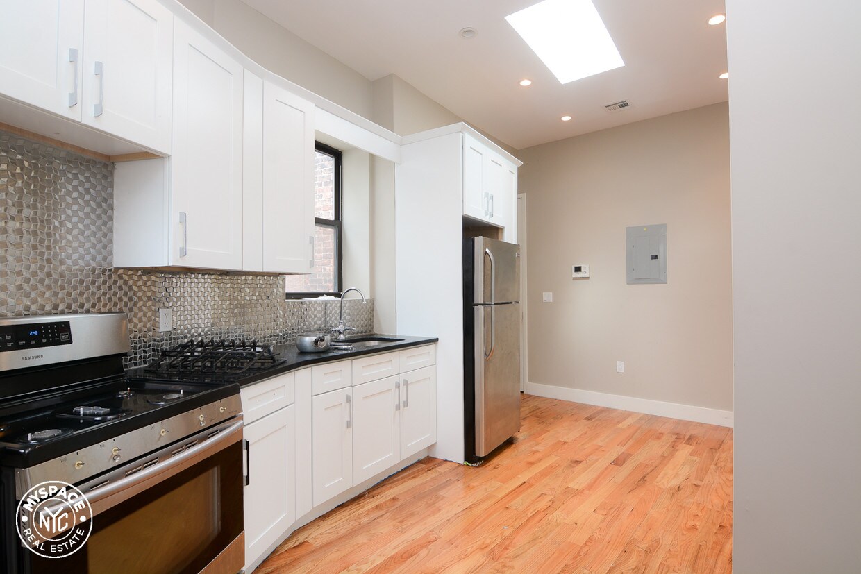 Foto principal - 1809 St Johns Pl