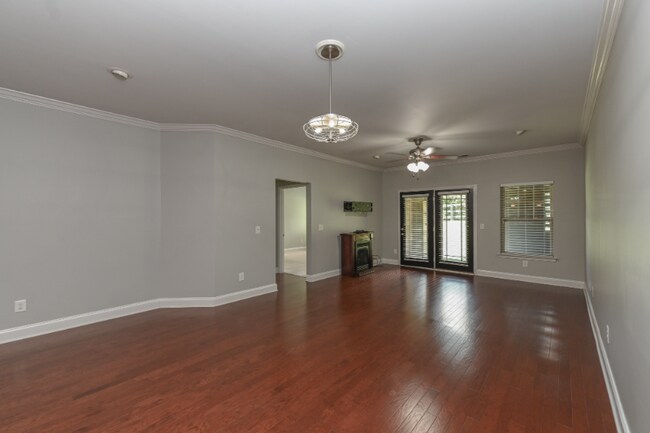 Building Photo - 100 Placid Grove Ln