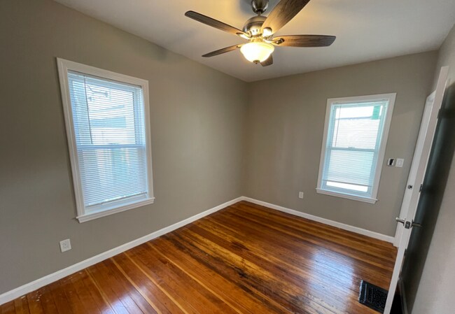 Foto del edificio - 227 Holland St