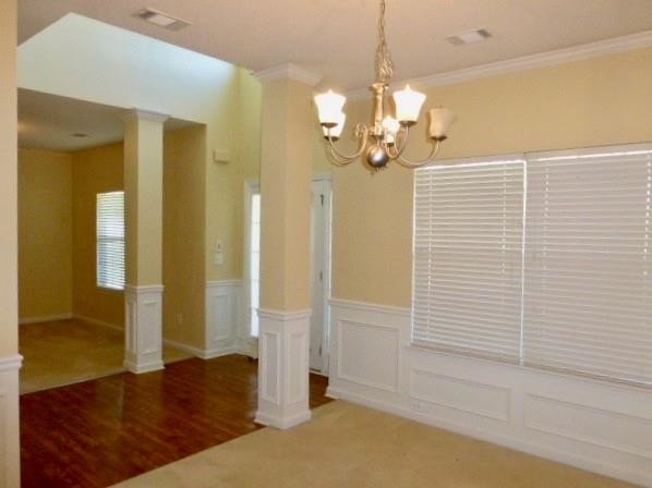 Building Photo - 3555 Umatilla Ln