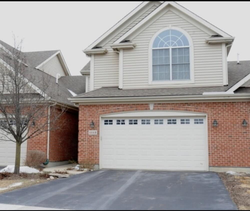 1113 Grayhawk Cir, Algonquin, IL 60102 Townhome Rentals in Algonquin