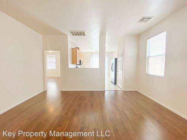 Building Photo - 4 br, 2.5 bath House - 3968 Moon Tango St