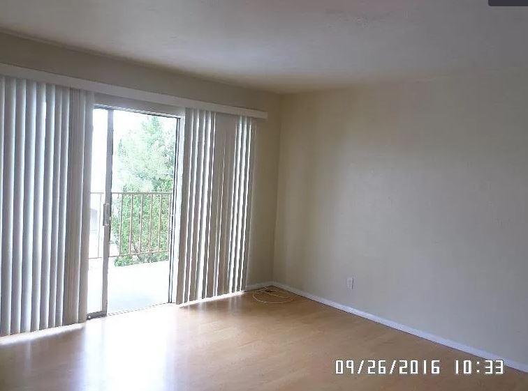 Primary Photo - 1600 N Wilmot Rd
