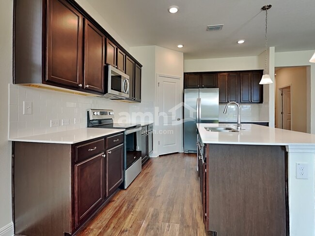 Foto del edificio - 1391 Celery Palm Cove