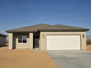 Building Photo - 17481 Granada Dr