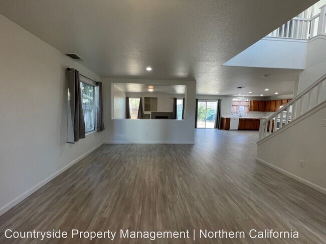 Building Photo - 4 br, 2.5 bath House - 1015 Shearwater Drive