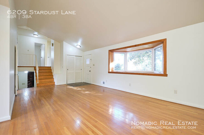 Building Photo - 6209 Stardust Ln