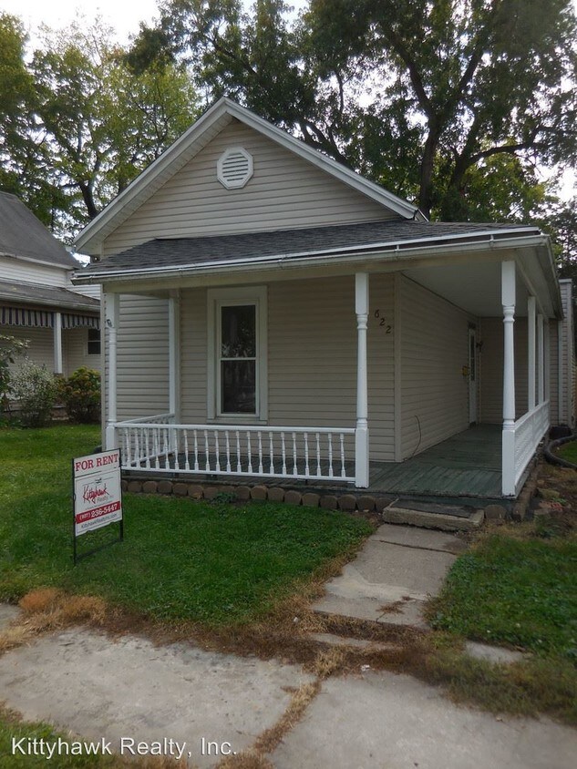 Primary Photo - 622 E Canal St