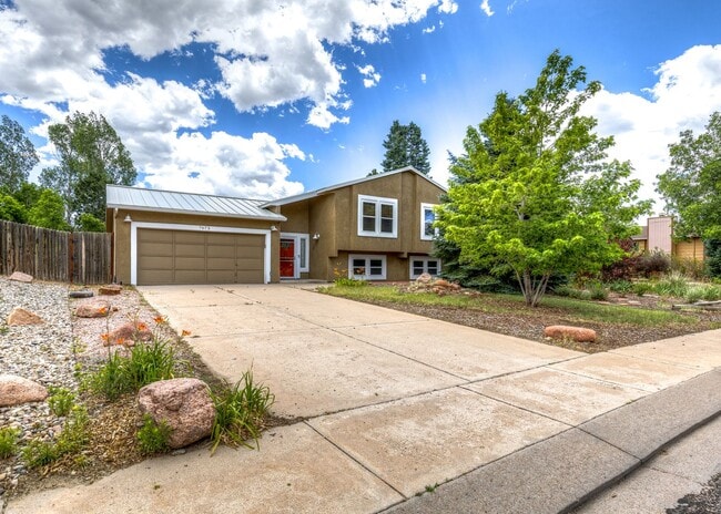 Photo - 7673 Safari Circle House