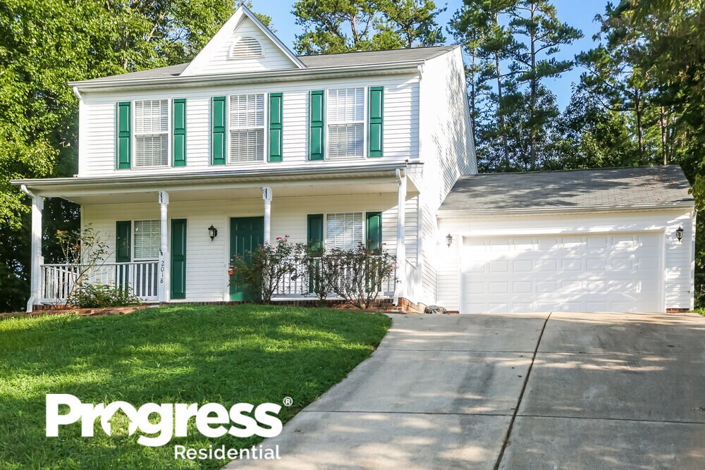 Foto principal - 2018 Lanshire Ct