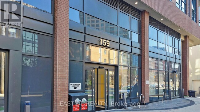 Building Photo - 159-2159 Wellesley St E