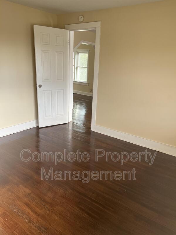 Foto del edificio - 2324 Treadwell Rd